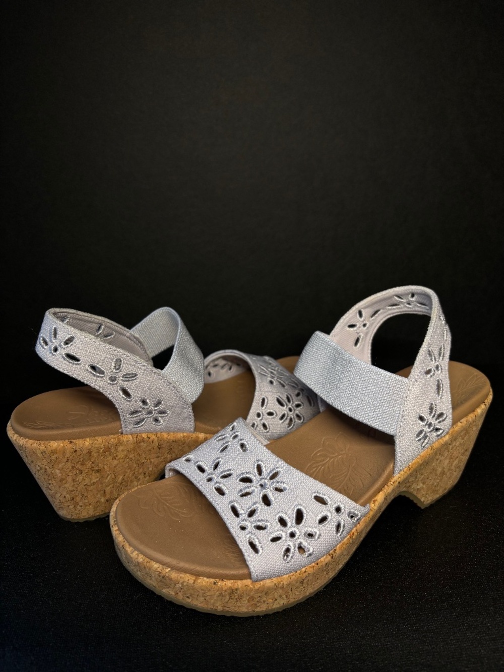 Skechers NEW Luxe Foam Cork Wedge Sandals Lavender Cutout Comfort Size 6